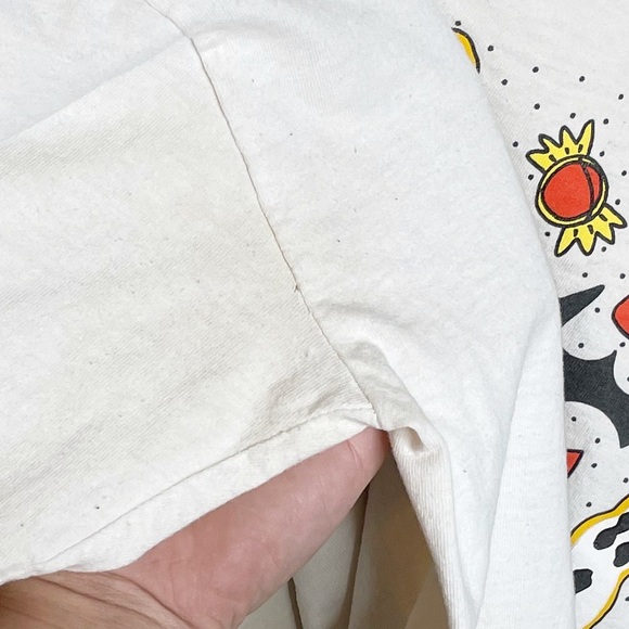 Vintage Mis-Tee-V-Us 1994 Halloween Graphic Shirt - Picture 6 of 8